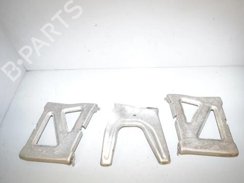 Used Support Support BMW 1 (F40) 118 i (140 hp) 34083290 34083290