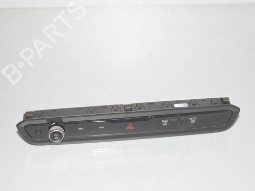 switch-bmw-i4-g26-2021-34087622 main image