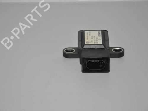 electronic-sensor-bmw-5-e39-1995-1996-1997-1998-1999-2000-2001-2002-2003-34075601 main image