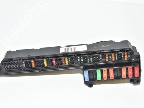 sikringsdase-bmw-5-e60-2001-2002-2003-2004-2005-2006-2007-2008-2009-2010-34071873 main image