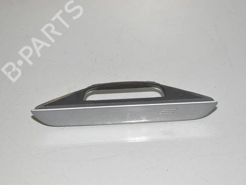 Used Front left exterior door handle Front left exterior door handle BMW i4 (G26) eDrive35 (286 hp) 34094222 34094222