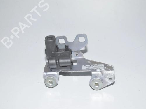 tailgate-lock-bmw-5-touring-f11-2009-2010-2011-2012-2013-2014-2015-2016-2017-34069218 main image