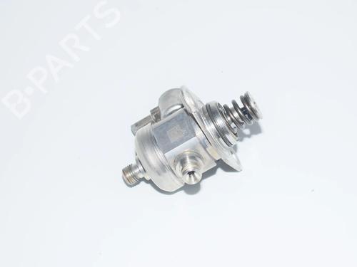 Bränslepump Bränslepump BMW 4 Coupe (F32, F82) M4 (431 hp) 34087518 34087518
