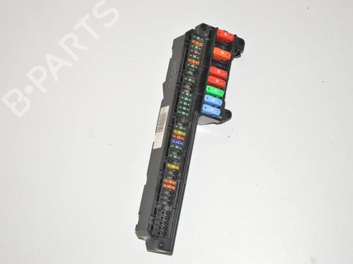 Used Fuse box Fuse box BMW 5 (E60) 523 i (177 hp) 34086619 34086619