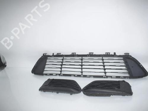 Used Grille Grille BMW X1 (F48) sDrive 18 i (140 hp) 39931163 39931163
