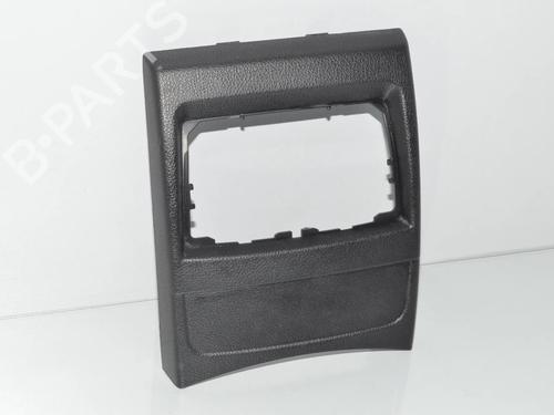 Mittelkonsole Mittelkonsole BMW 2 Coupe (F22, F87) 220 i (184 hp) 34089394 34089394