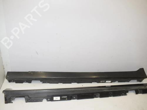 Used Right sideskirt Right sideskirt 38552037 38552037