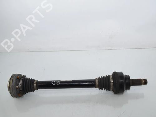 Drivaksel bagtil Højre Drivaksel bagtil Højre BMW X5 (F15, F85) M (575 hp) 39885073 39885073