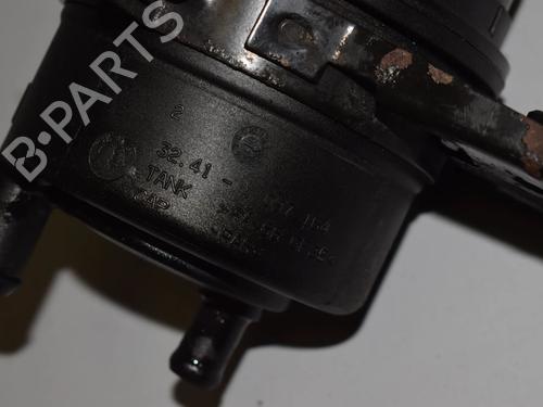 Power steering reservoir BMW X5 (E53) 4.4 i | BP34091650M117 - Image 3