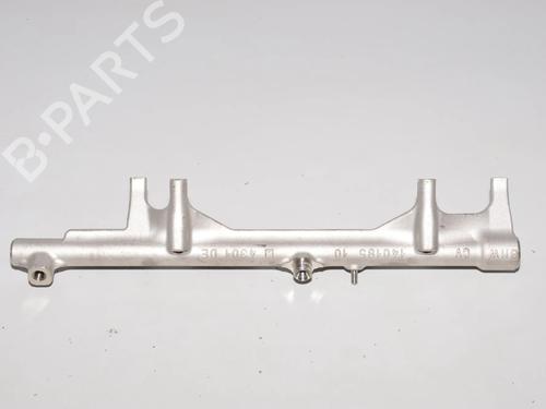 Used Injection rail Injection rail BMW 5 (G30, F90) 530 i xDrive (252 hp) 34067411 34067411