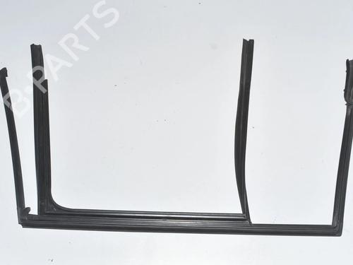 Used Rubber door seal Rubber door seal BMW 2 Gran Tourer (F46) 218 d xDrive (150 hp) 34090766 34090766