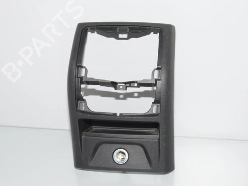 Consola central Consola central BMW X3 (G01, F97, G08) xDrive 30 d (265 hp) 34064828 34064828