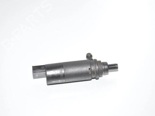 Used Washer pump Washer pump BMW 5 (E39) 525 d (163 hp) 34067588 34067588