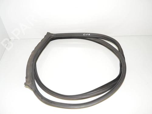 rubber-door-seal-bmw-5-gran-turismo-f07-2009-2010-2011-2012-2013-2014-2015-2016-2017-34071352 main image