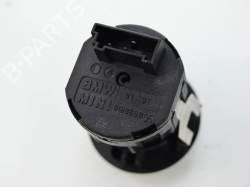 Switch BMW 5 Touring (F11) 530 d xDrive | BP36852778I30  - Image 9