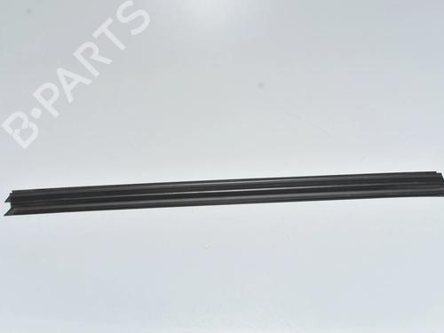 rubber-door-seal-bmw-x3-f25-2010-2011-2012-2013-2014-2015-2016-2017-34072318 main image