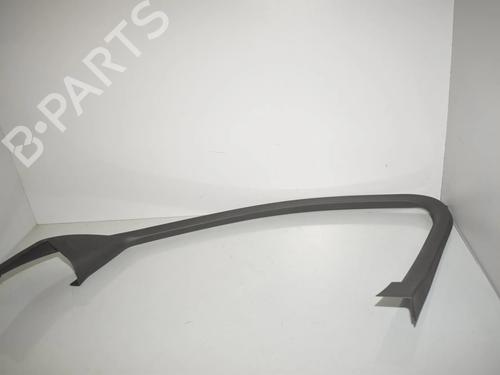 Forreste højre beklædning Forreste højre beklædning BMW 1 (F40) 118 d (150 hp) 34091368 34091368