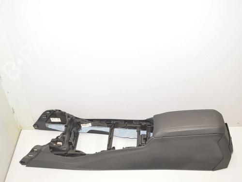 Used Middle console Middle console BMW 1 (F40) 118 i (140 hp) 34064258 34064258