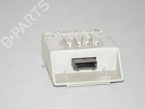electronic-module-bmw-5-e39-1995-1996-1997-1998-1999-2000-2001-2002-2003-34080521 main image