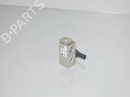 electronic-sensor-bmw-i3-i01-2013-34090740 main image