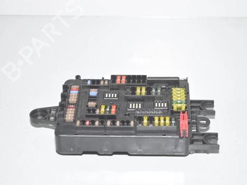 fuse-box-bmw-3-f30-f80-2011-2012-2013-2014-2015-2016-2017-2018-34075441 main image