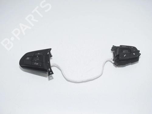Used Steering wheel controls Steering wheel controls 36876874 36876874