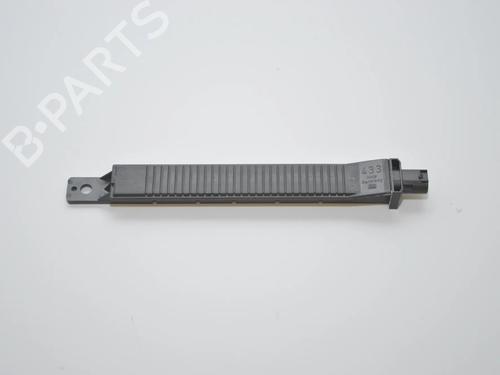 antennabase-bmw-x5-e53-2000-2001-2002-2003-2004-2005-2006-34071570 main image