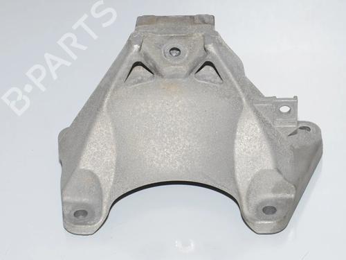 Used Gearbox mount Gearbox mount BMW 5 Touring (F11) 530 d (258 hp) 34098030 34098030