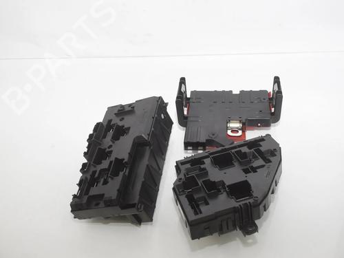 Fuse box BMW 5 Touring (F11) 530 d | BP38050846E1 - Image 4