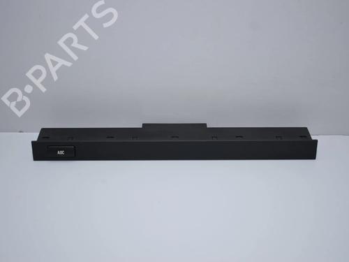 switch-bmw-5-touring-e39-1996-1997-1998-1999-2000-2001-2002-2003-2004-34069467 main image