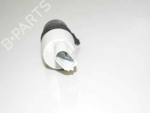 Washer pump BMW 5 (G30, F90) 520 i | BP34084970E24 - Image 2