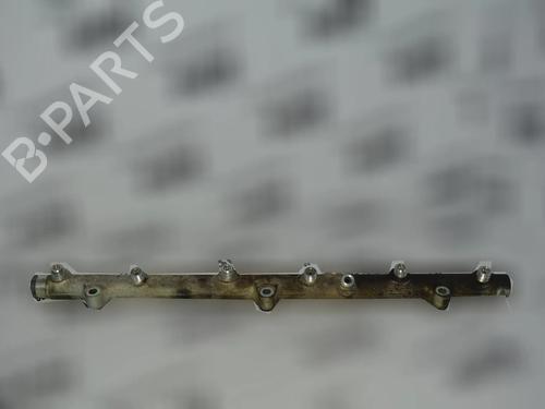 injection-rail-bmw-5-e39-1995-1996-1997-1998-1999-2000-2001-2002-2003-34075256 main image