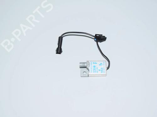 electronic-module-bmw-5-e39-1995-1996-1997-1998-1999-2000-2001-2002-2003-34074165 main image