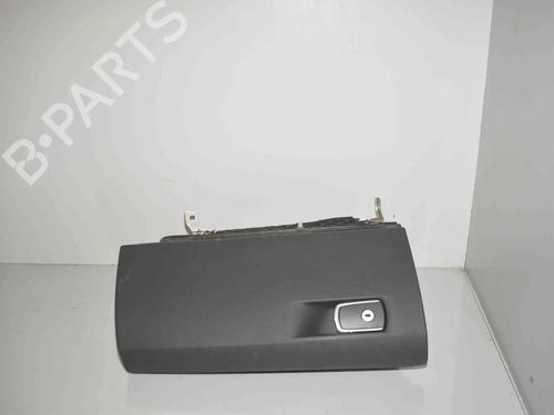 glove-box-bmw-3-gran-turismo-f34-2012-34063761 main image