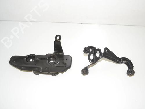 Suporte Suporte BMW 3 Touring (F31) 330 d (258 hp) 34069500 34069500