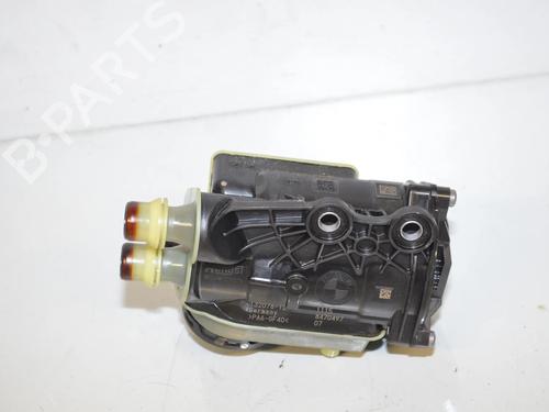 BP34085044O1 main image