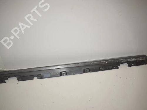 right-sideskirt-bmw-5-f10-2009-2010-2011-2012-2013-2014-2015-2016-34077513 main image