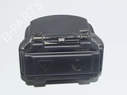 fuse-box-bmw-3-touring-f31-2012-2013-2014-2015-2016-2017-2018-2019-34076741 main image