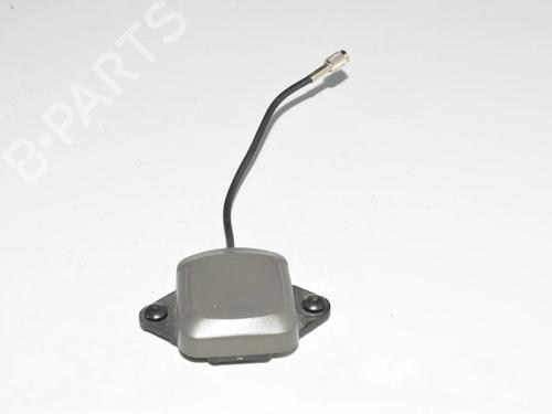 antennabase-bmw-7-e38-1994-1995-1996-1997-1998-1999-2000-2001-34069859 main image