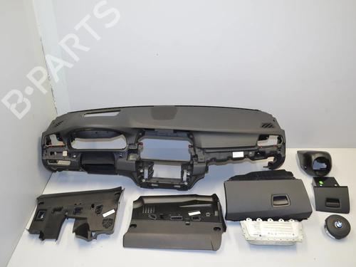 Used Dashboard Dashboard BMW 5 Touring (F11) 530 d (258 hp) 34064959 34064959