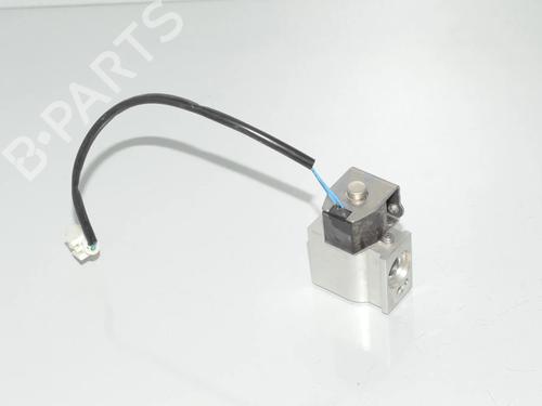 Used Electronic module Electronic module BMW i3 (I01) Electric (170 hp) 34071424 34071424