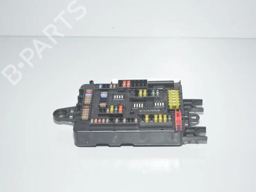 fuse-box-bmw-3-touring-f31-2012-2013-2014-2015-2016-2017-2018-2019-34085075 main image