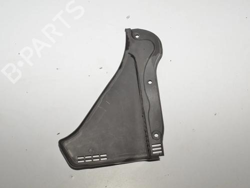 Griglia sotto parabrezza Griglia sotto parabrezza BMW 5 (F10) 535 d xDrive (313 hp) 34096675 34096675