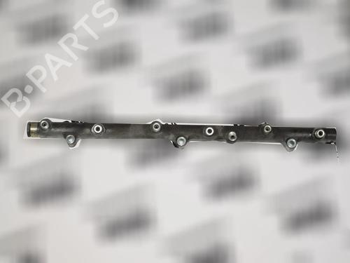 injection-rail-bmw-5-e39-1995-1996-1997-1998-1999-2000-2001-2002-2003-34082532 main image