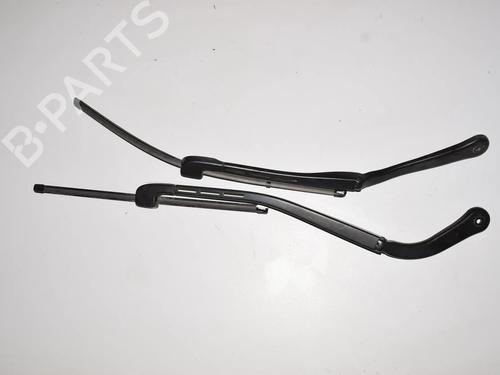 front-windshield-wiper-arm-bmw-3-touring-e91-2004-2005-2006-2007-2008-2009-2010-2011-2012-34062317 main image