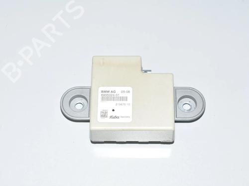 Used Antenna/Base Antenna/Base BMW 3 (E90) 318 d (143 hp) 34066304 34066304