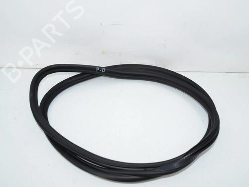 Used Rubber door seal Rubber door seal BMW 7 (G11, G12) 750 d, Ld xDrive (400 hp) 36645779 36645779