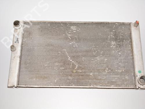 Used Water radiator Water radiator BMW 7 (E65, E66, E67) 745 d (300 hp) 34084981 34084981