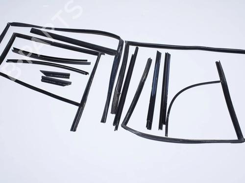 Used Rubber door seal Rubber door seal BMW 7 (F01, F02, F03, F04) 730 d (245 hp) 34071449 34071449
