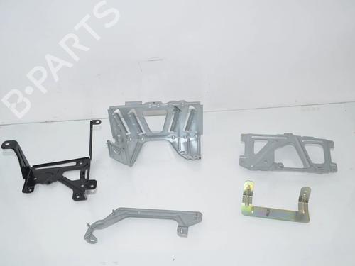 Used Support Support BMW 5 Touring (F11) M 550 d xDrive (381 hp) 34067216 34067216